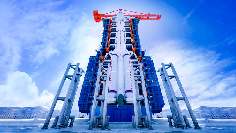4-bifa必发88100t塔式起重机服务于太原卫星发射基地.jpg